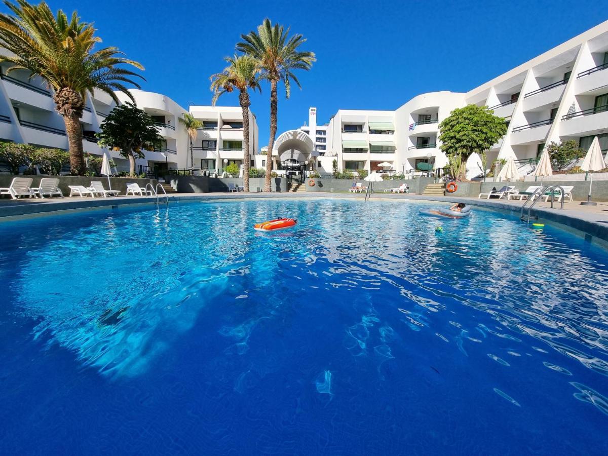Appartement Casa Palmera 3 Only 150 Metres To The Beach, Heated Pool, Wifi, Sat-tv, Balcony